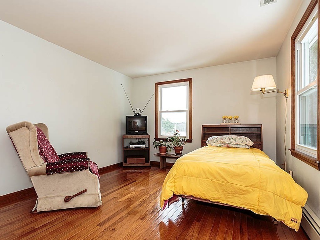 4 Pinewood Road Chelmsford, MA 01824 - Photo 21 of 30