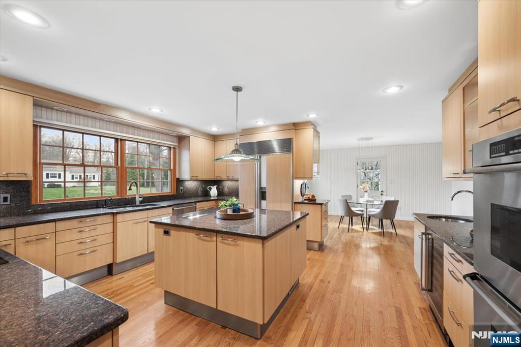 8 Bennington Road Morris Township, NJ 07960 - Photo 13 of 40