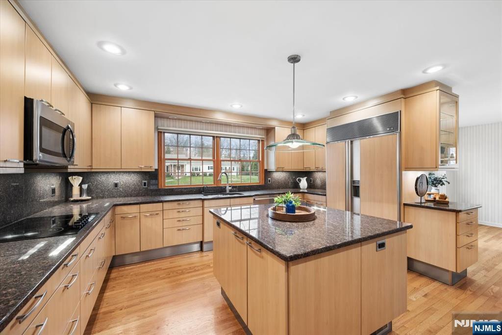 8 Bennington Road Morris Township, NJ 07960 - Photo 14 of 40