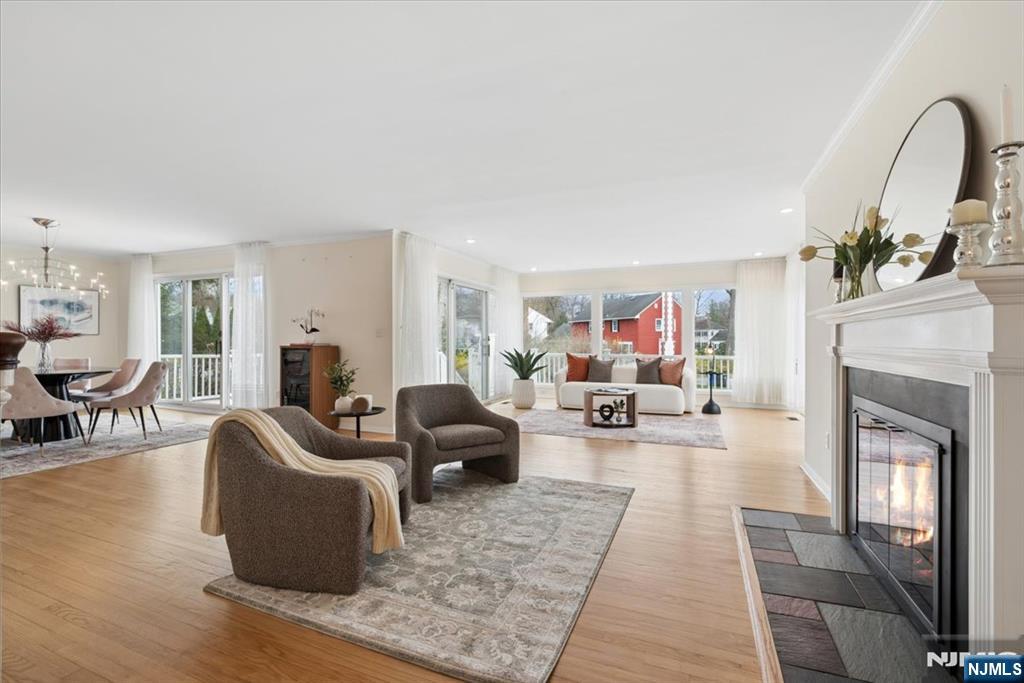 8 Bennington Road Morris Township, NJ 07960 - Photo 4 of 40