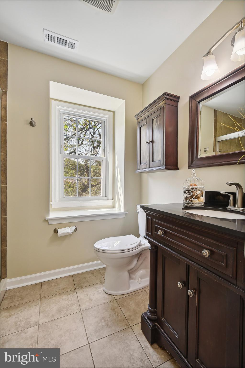 12244 Ox Hill Road Fairfax, VA 22033 - Photo 20 of 43