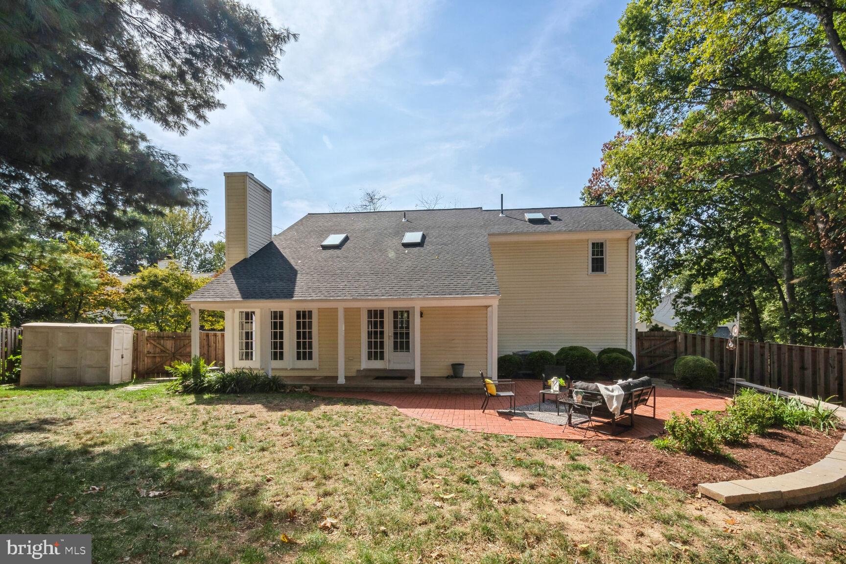 12244 Ox Hill Road Fairfax, VA 22033 - Photo 38 of 43