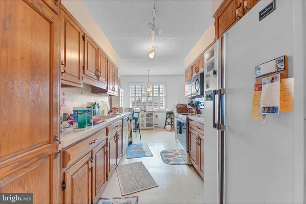 $125,000 | 860 Lower Ferry Road, Unit 6M, Ewing, NJ 08628