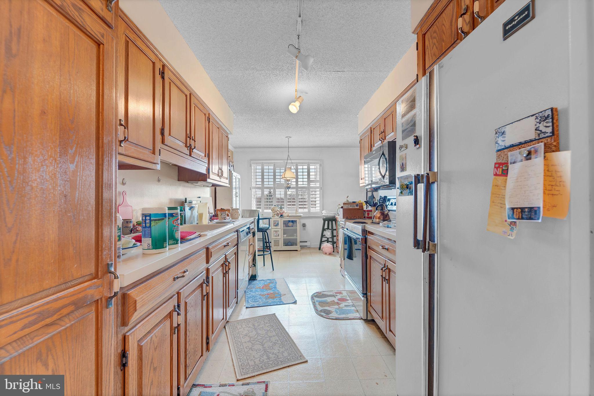 860 Lower Ferry Road, Unit 6M Ewing, NJ 08628 - Photo 13 of 23