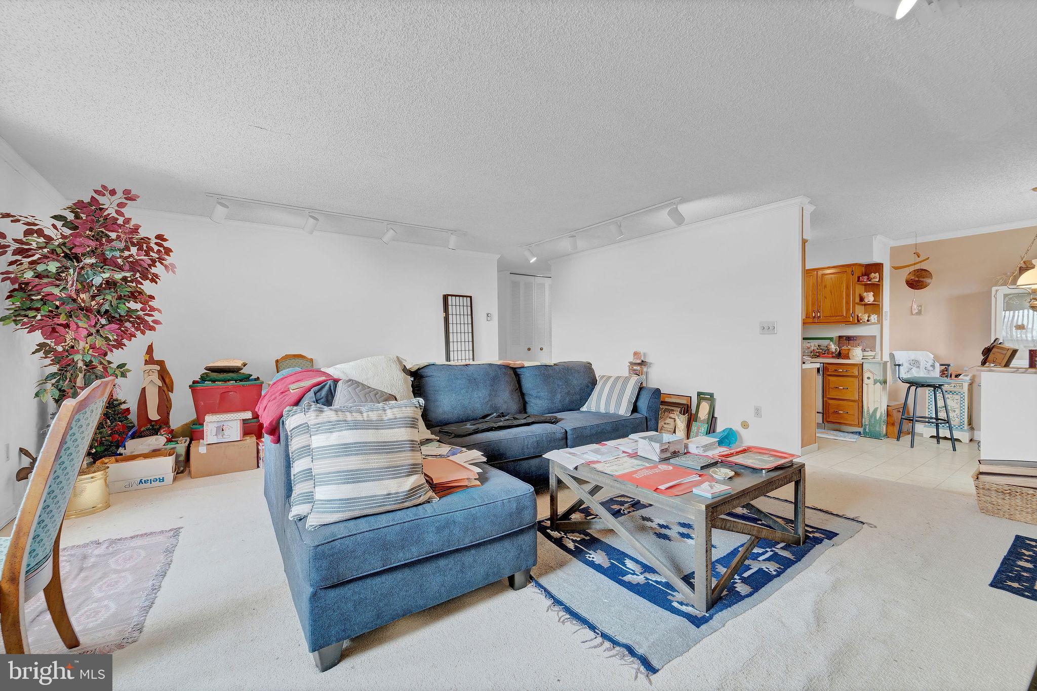 860 Lower Ferry Road, Unit 6M Ewing, NJ 08628 - Photo 10 of 23