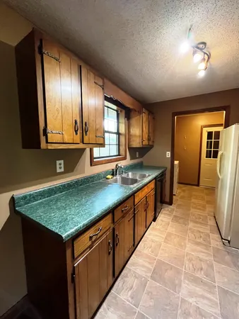 $1,400 | 327 Sandy Kaye Road, Big Rock, TN 37023