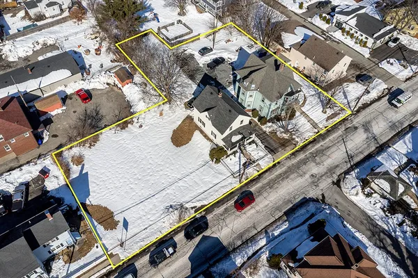 $899,000 | 388 Child Street, Warren, RI 02885
