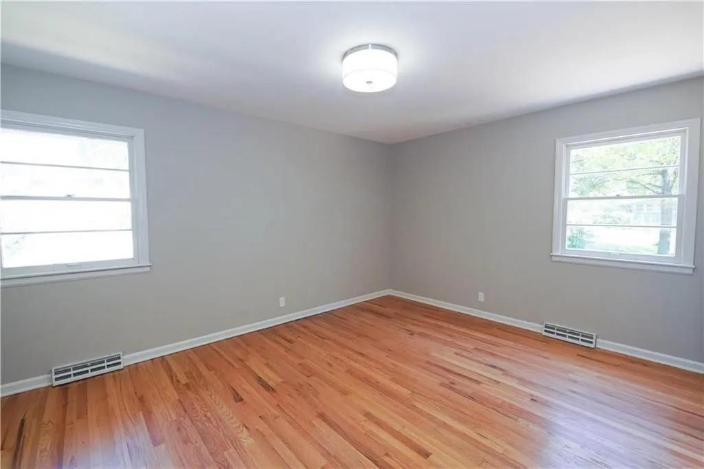 400 East 91st Street Kansas City, MO 64131 - Photo 13 of 26