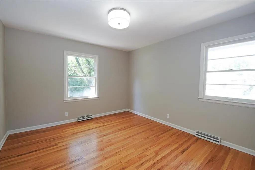 400 East 91st Street Kansas City, MO 64131 - Photo 18 of 26