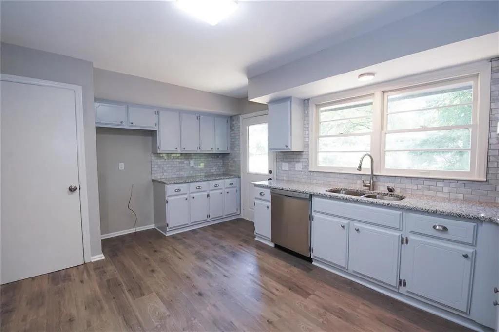 400 East 91st Street Kansas City, MO 64131 - Photo 5 of 26