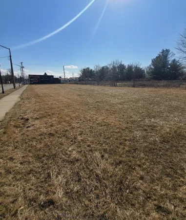 $52,000 | 203 South Main Street, Three Rivers, MI 49093