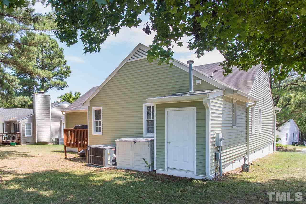 2213 Havering Place Raleigh, NC 27604 - Photo 4 of 30