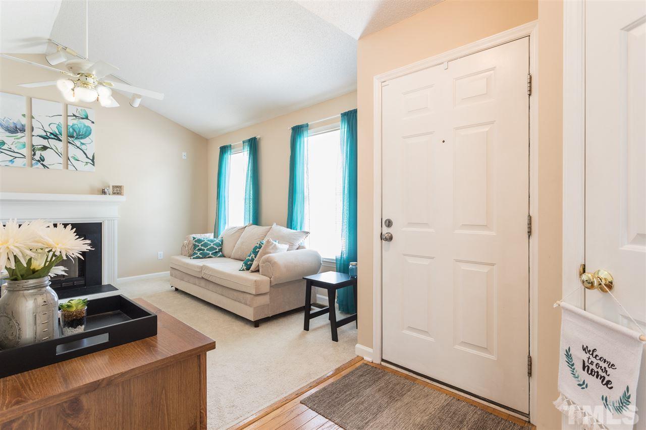 2213 Havering Place Raleigh, NC 27604 - Photo 7 of 30
