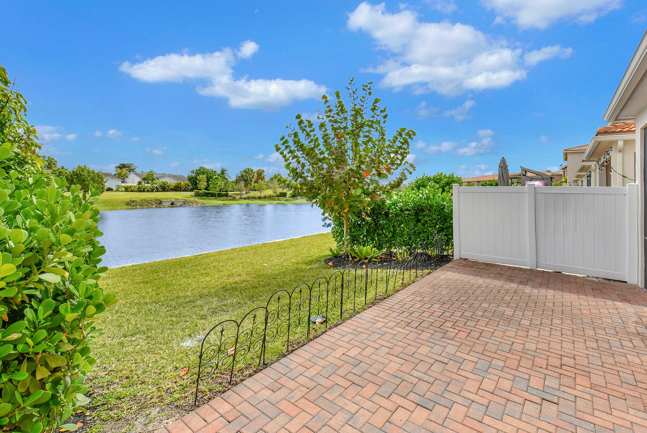 10102 Akenside Drive Boca Raton, FL 33428 - Photo 29 of 42 13_dsc_3901