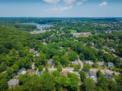 $1,300,000 | 3 Chesterford Terrace, Winchester, MA 01890