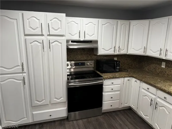 $2,500 | 1017 Norman Avenue, Las Vegas, NV 89104