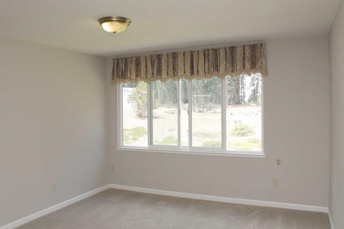 18394 Meadow Ridge Road Salinas, CA 93907 - Photo 17 of 31 Gallery Image 17