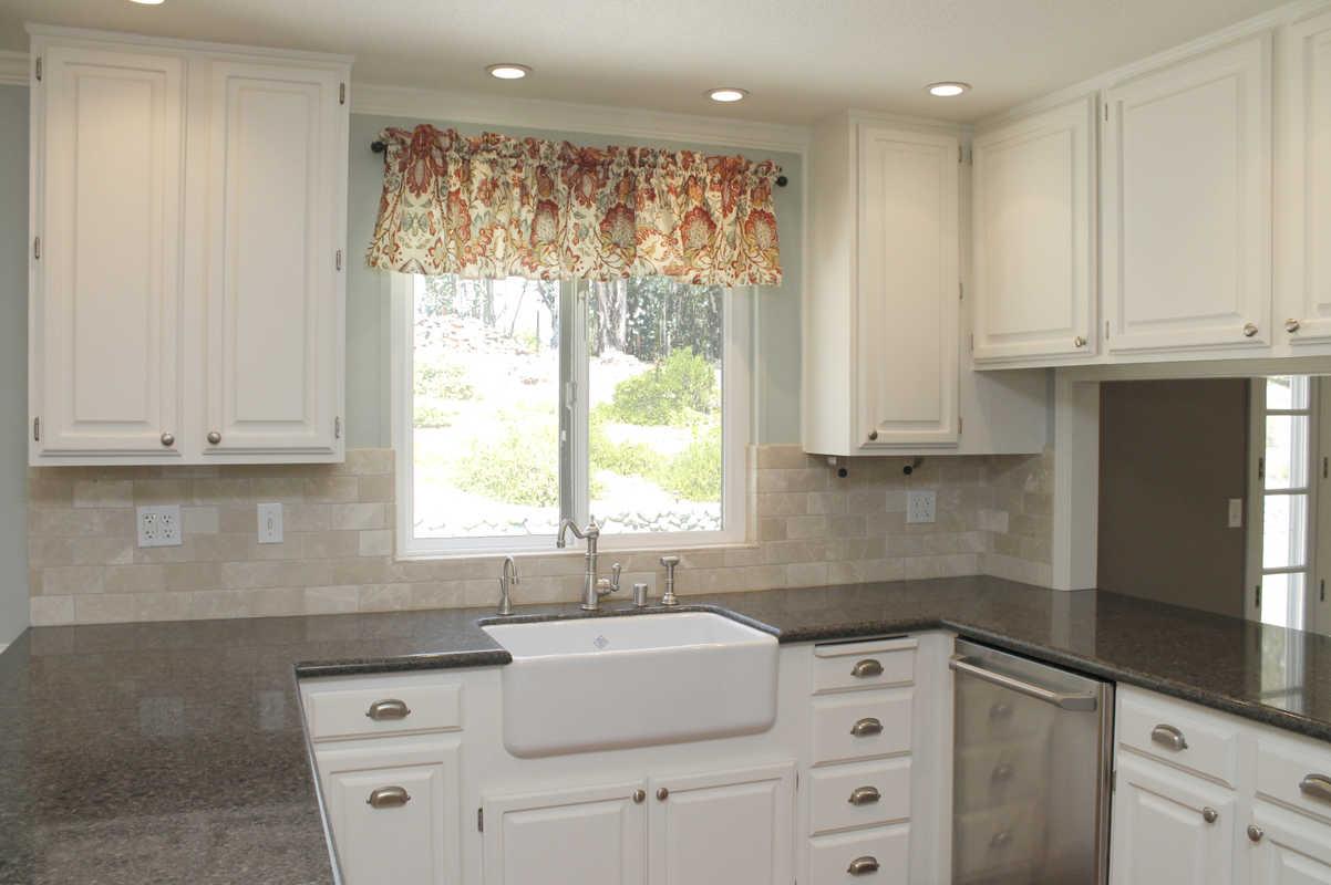 18394 Meadow Ridge Road Salinas, CA 93907 - Photo 7 of 31 Gallery Image 7