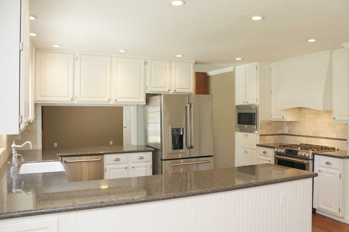 18394 Meadow Ridge Road Salinas, CA 93907 - Photo 8 of 31 Gallery Image 8