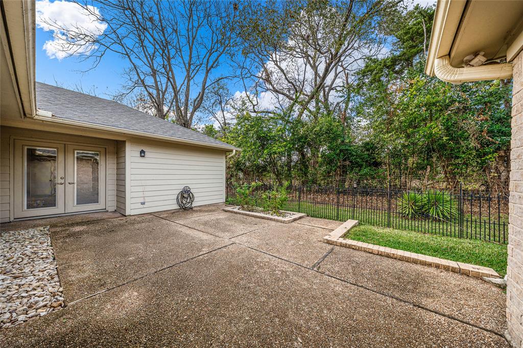 3509 Heatherstone Circle Waco, TX 76708 - Photo 35 of 38