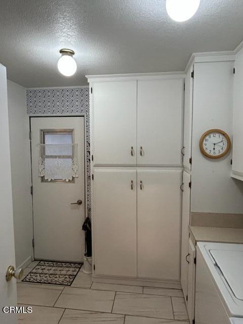 250 East Telegraph Road, Unit 306 Fillmore, CA 93015 - Photo 35 of 54 Laundry-2