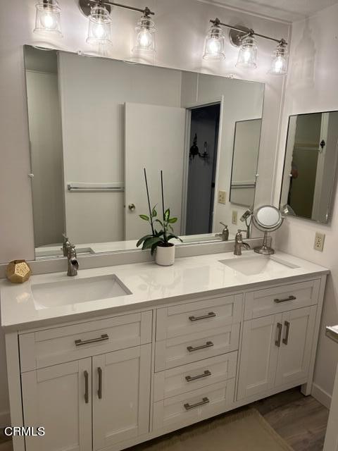 250 East Telegraph Road, Unit 306 Fillmore, CA 93015 - Photo 45 of 54 Primary Bath-Vanity