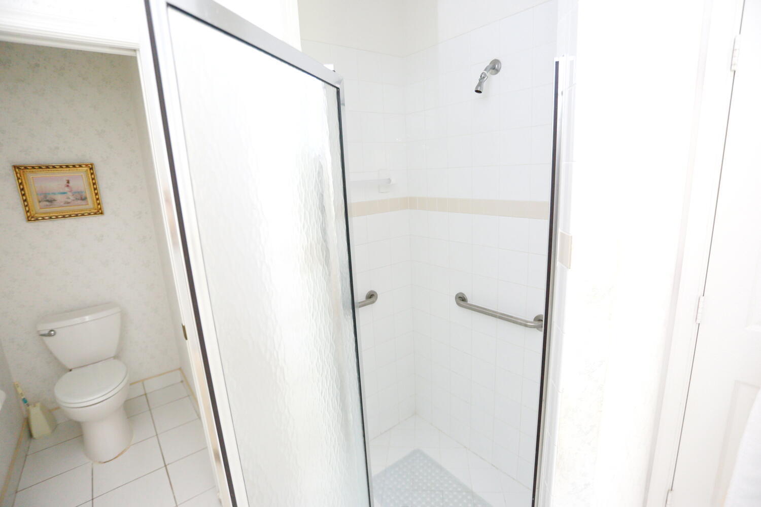 6849 Sun River Road Boynton Beach, FL 33437 - Photo 14 of 35 16-Master Showerjpg