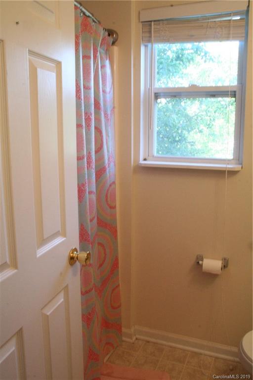 9 Riverside Street Lowell, NC 28098 - Photo 12 of 20 Gallery Image 12