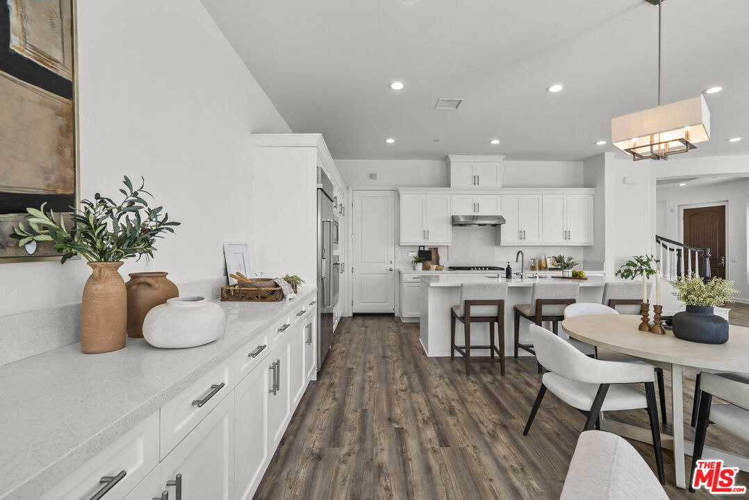 20736 Spruce Circle Porter Ranch, CA 91326 - Photo 16 of 50