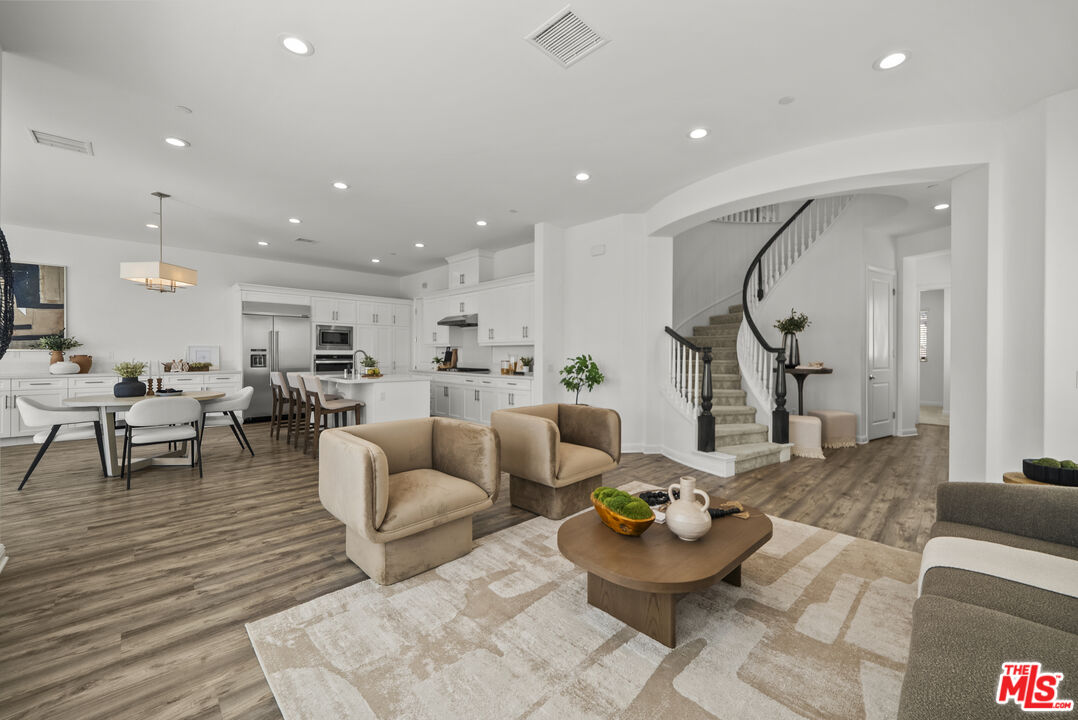 20736 Spruce Circle Porter Ranch, CA 91326 - Photo 18 of 50