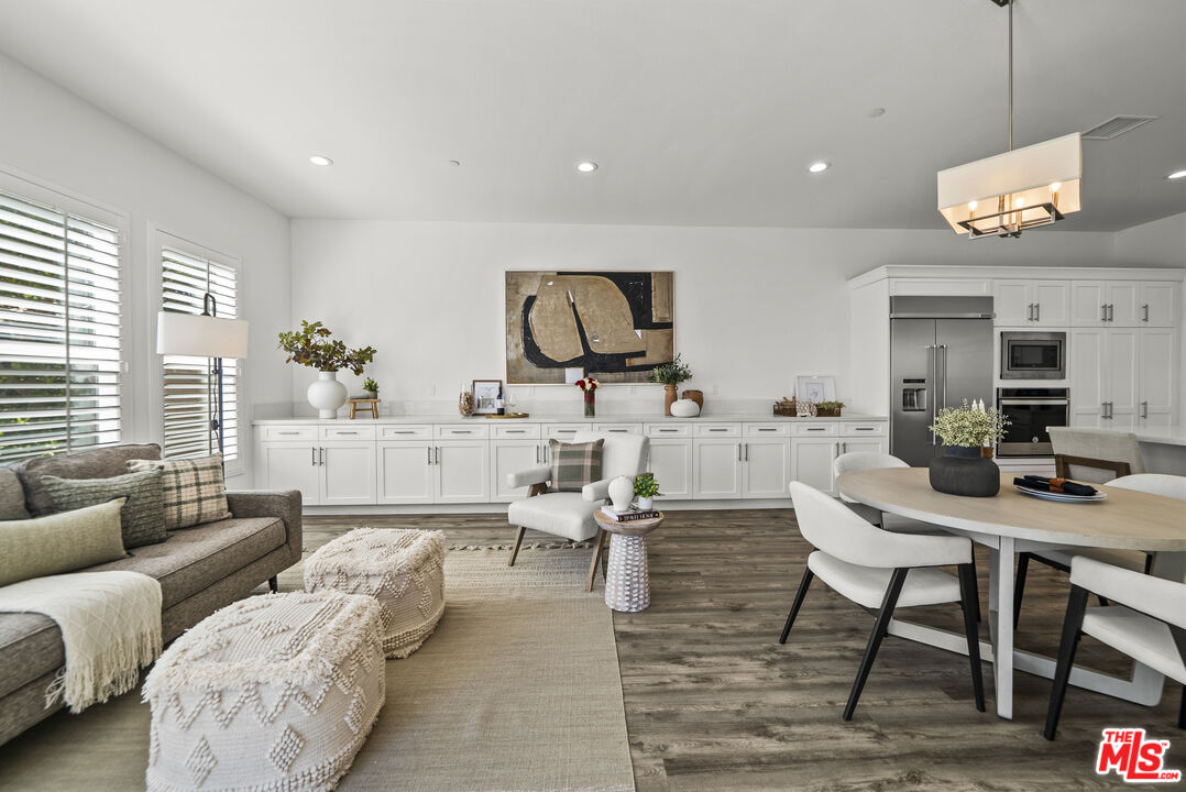 20736 Spruce Circle Porter Ranch, CA 91326 - Photo 19 of 50