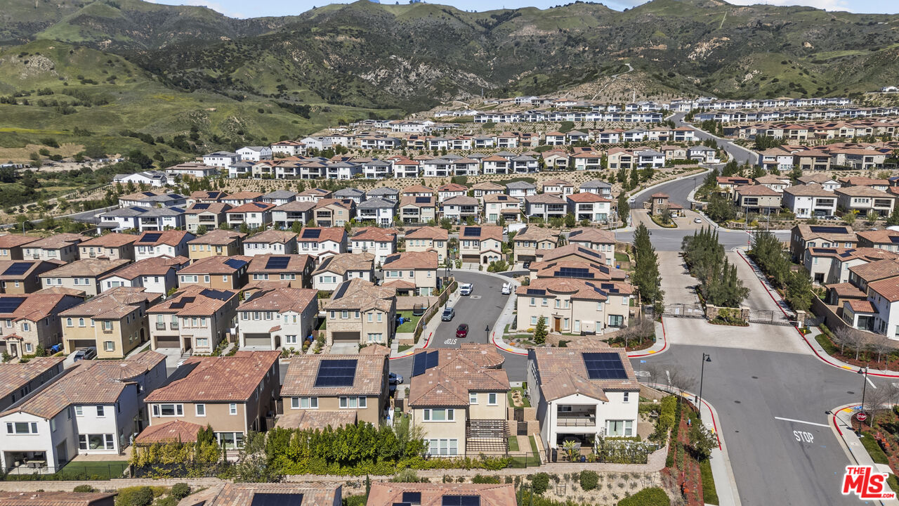 20736 Spruce Circle Porter Ranch, CA 91326 - Photo 46 of 50