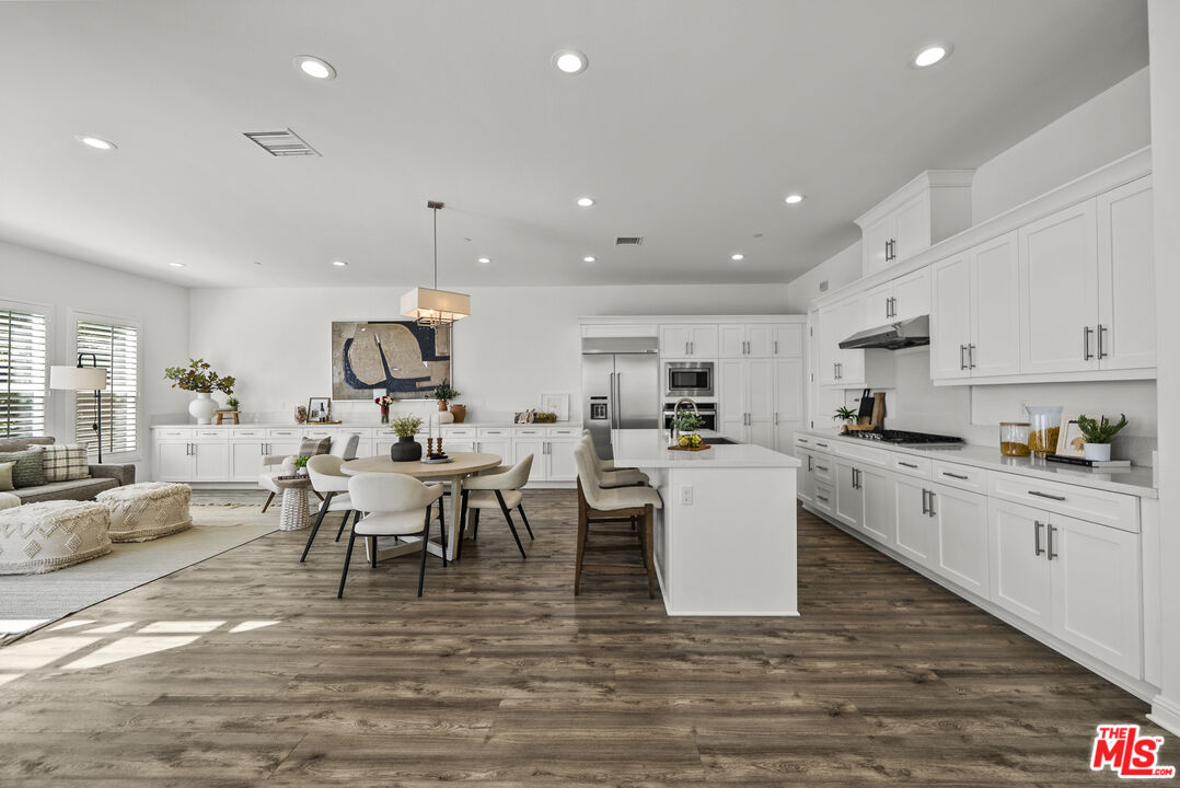 20736 Spruce Circle Porter Ranch, CA 91326 - Photo 6 of 50