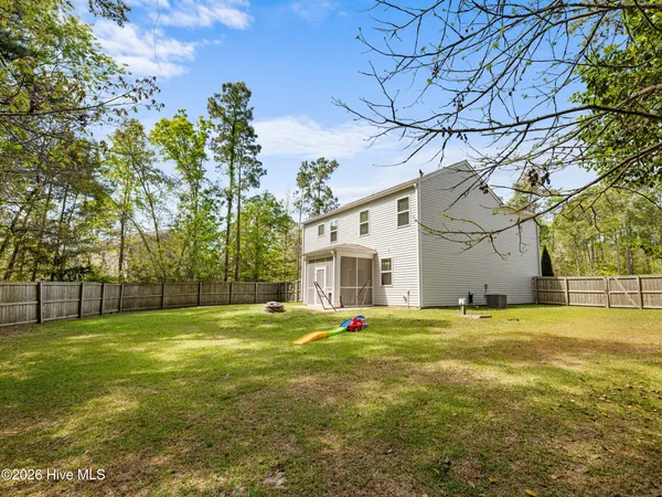 $2,250 | 206 J J Belton Court, Sneads Ferry, NC 28460