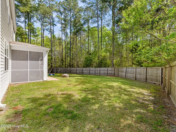 $2,250 | 206 J J Belton Court, Sneads Ferry, NC 28460