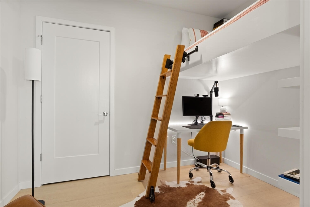 45 West 3rd Street, Unit 512 Boston, MA 02127 - Photo 24 of 40 a view of entryway with a workspace
