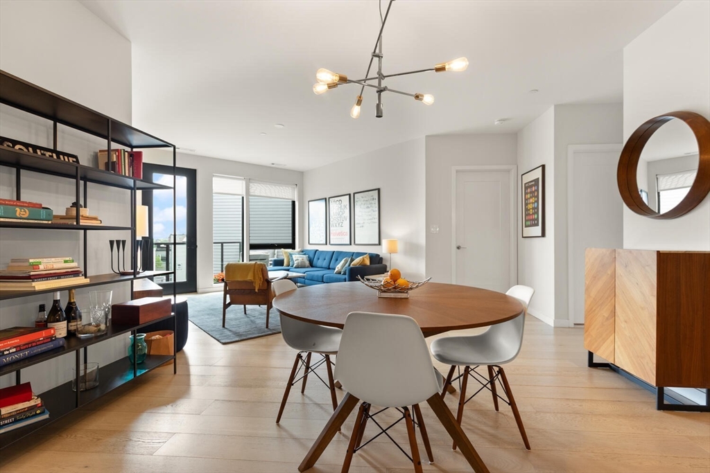 45 West 3rd Street, Unit 512 Boston, MA 02127 - Photo 10 of 40 a view of a dining room with furniture