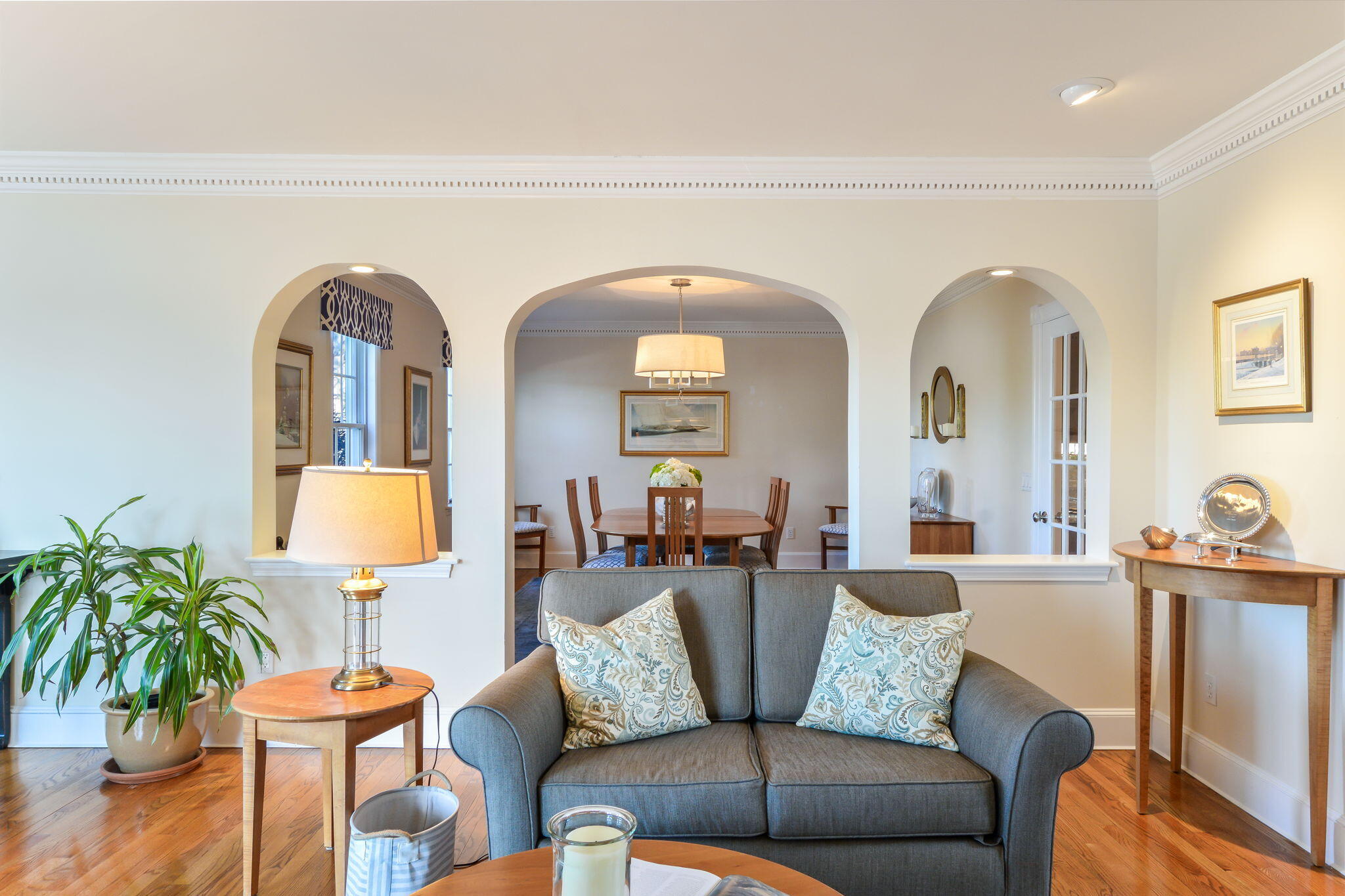 20 Stanley Place Hyannis, MA 02601 - Photo 12 of 37 a living room with furniture and a potted plant