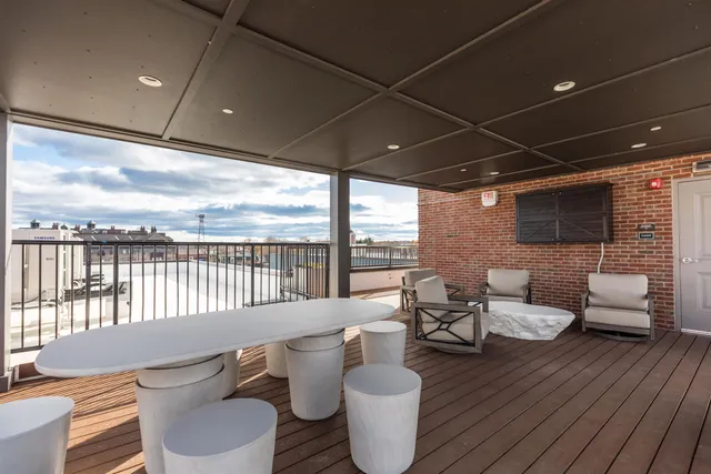$1,175,000 | 99 Foundry Place, Unit 310, Portsmouth, NH 03801