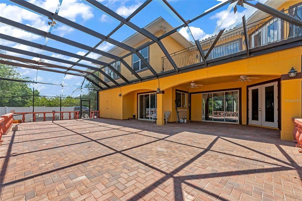 13161 Lake Butler Boulevard Windermere, FL 34786 - Photo 21 of 30 a porch with seating space