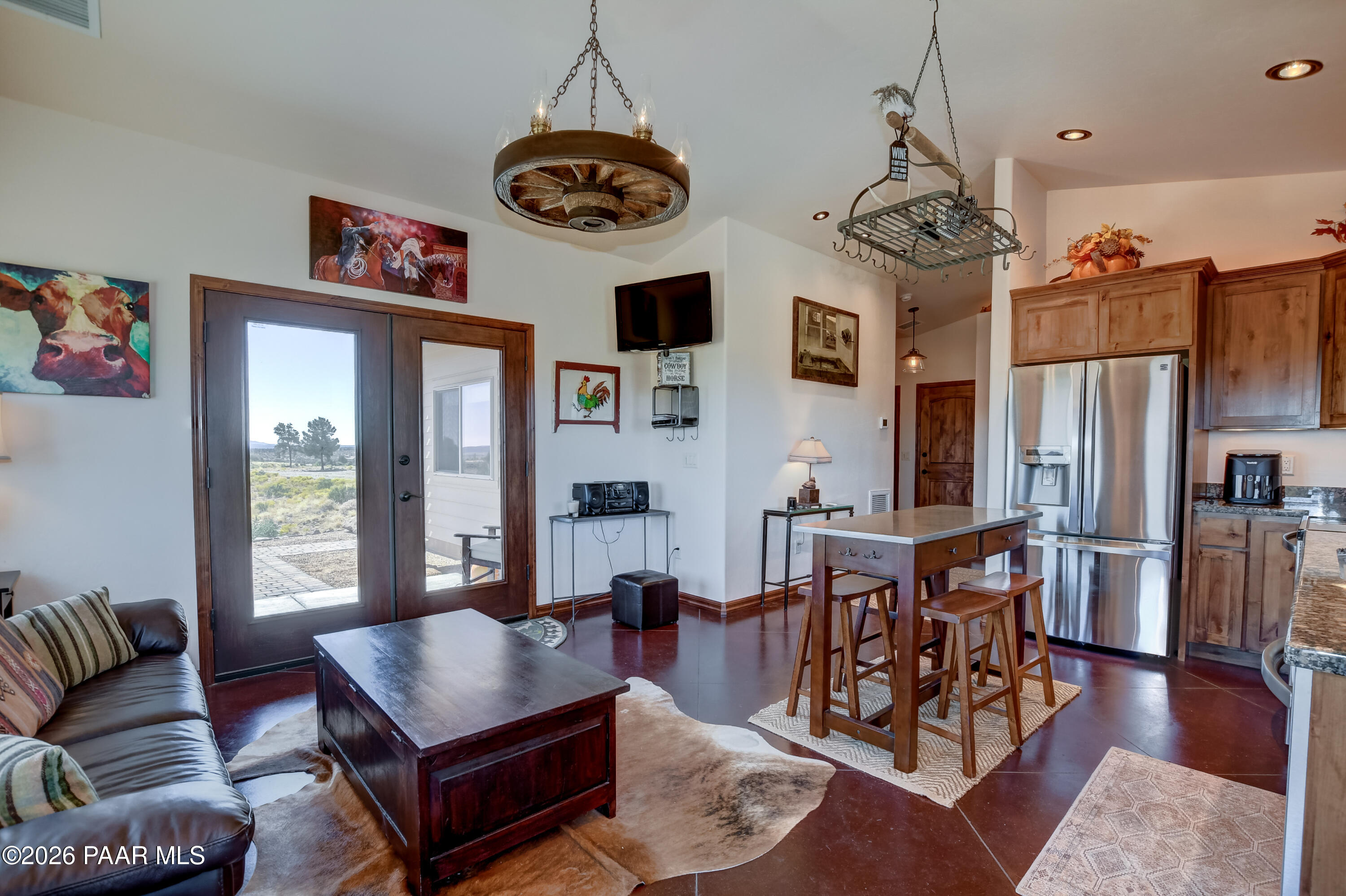 20202 North Las Vegas Road Prescott, AZ 86305 - Photo 60 of 93 Guest House Living Room 3