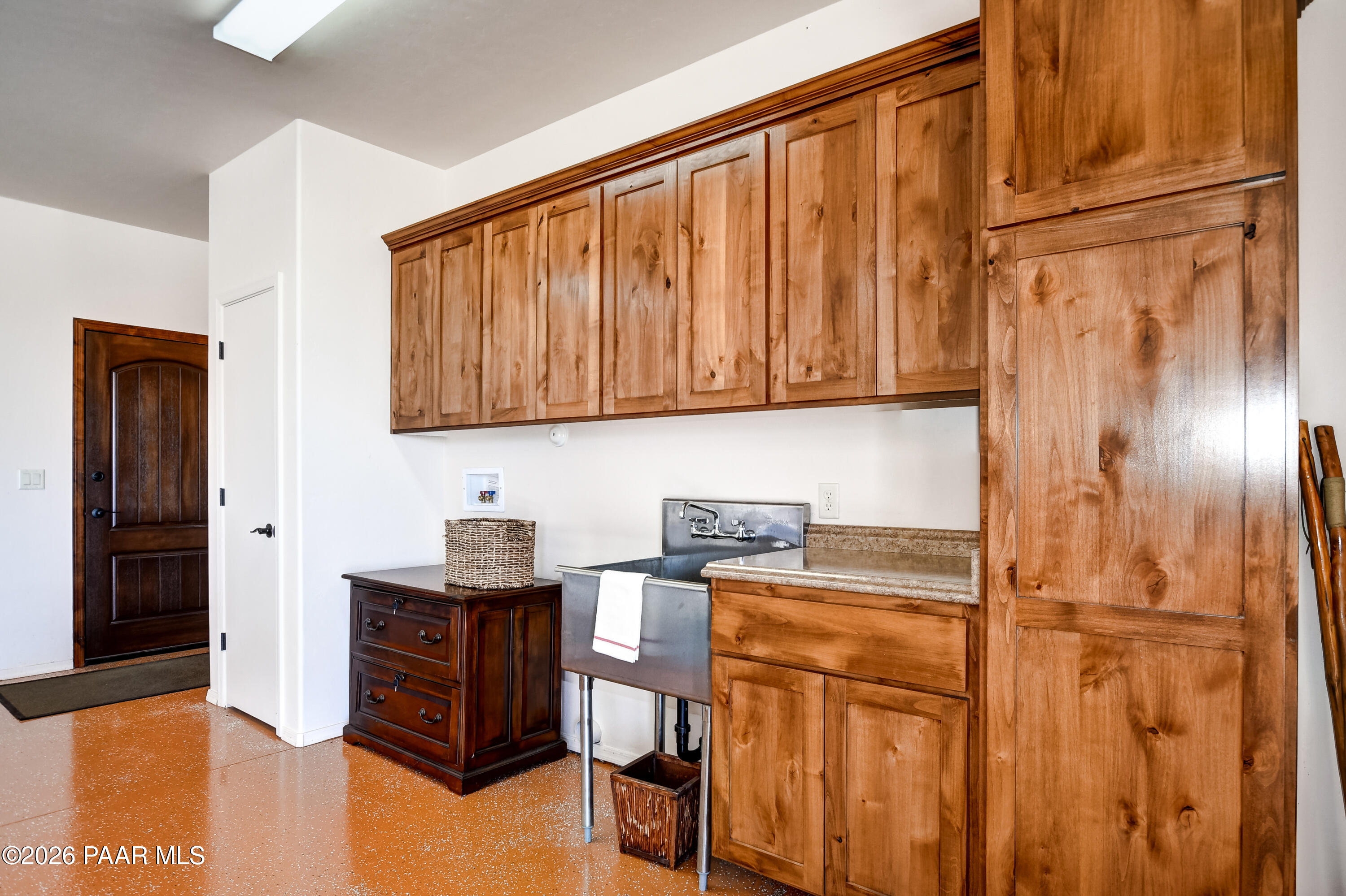 20202 North Las Vegas Road Prescott, AZ 86305 - Photo 68 of 93 Guest House Laundry Room 1