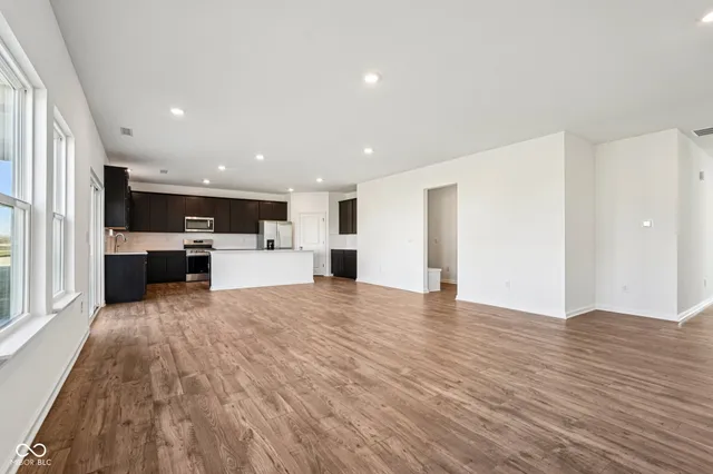 $474,900 | 2586 Kingman Drive, Whitestown, IN 46075