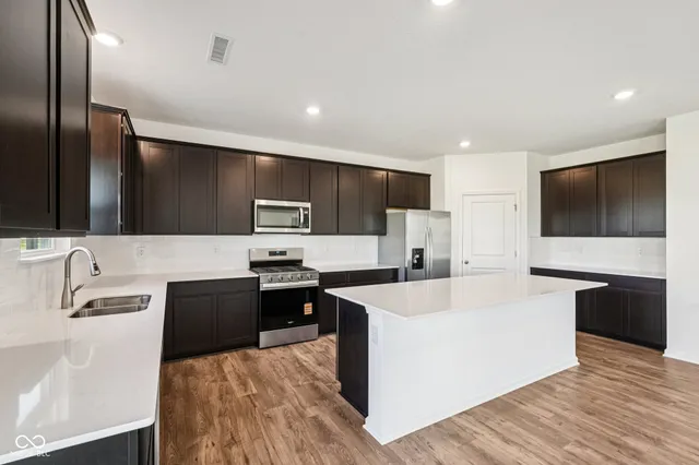 $474,900 | 2586 Kingman Drive, Whitestown, IN 46075