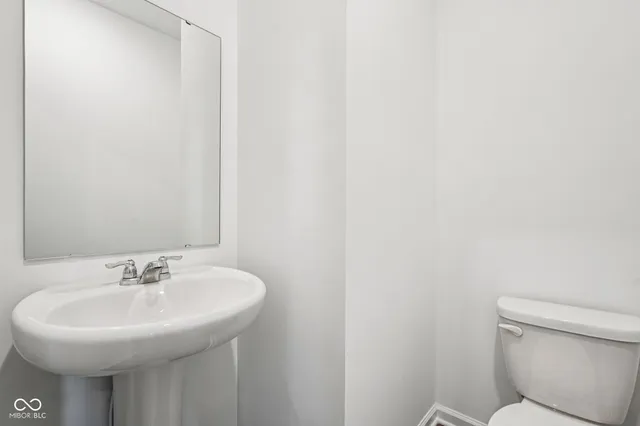 $474,900 | 2586 Kingman Drive, Whitestown, IN 46075