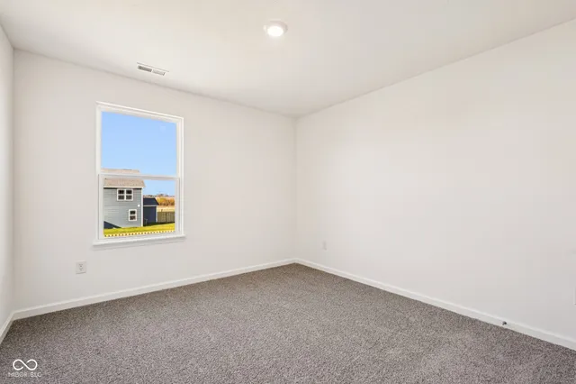 $474,900 | 2586 Kingman Drive, Whitestown, IN 46075