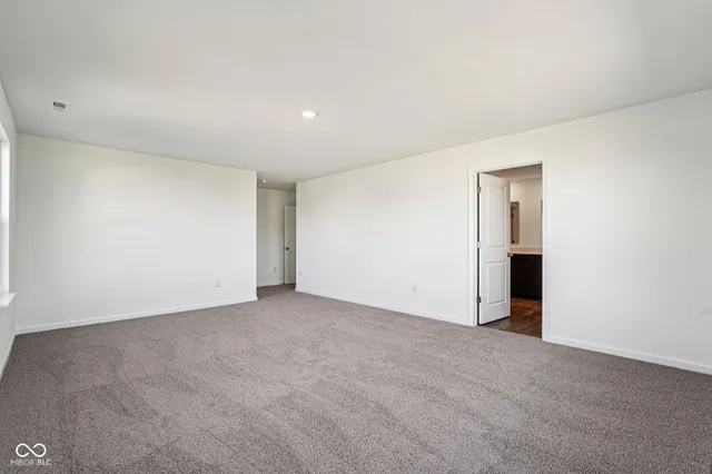 $474,900 | 2586 Kingman Drive, Whitestown, IN 46075