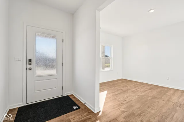 $474,900 | 2586 Kingman Drive, Whitestown, IN 46075