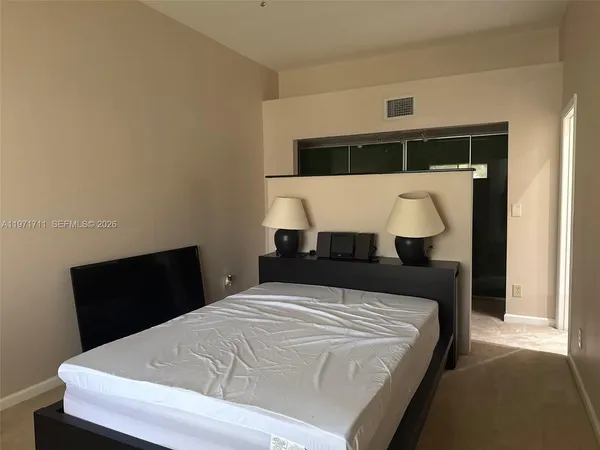 $2,600 | 402 Southwest 158th Terrace, Unit 201, Pembroke Pines, FL 33027