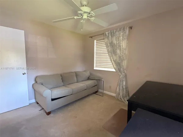$2,600 | 402 Southwest 158th Terrace, Unit 201, Pembroke Pines, FL 33027